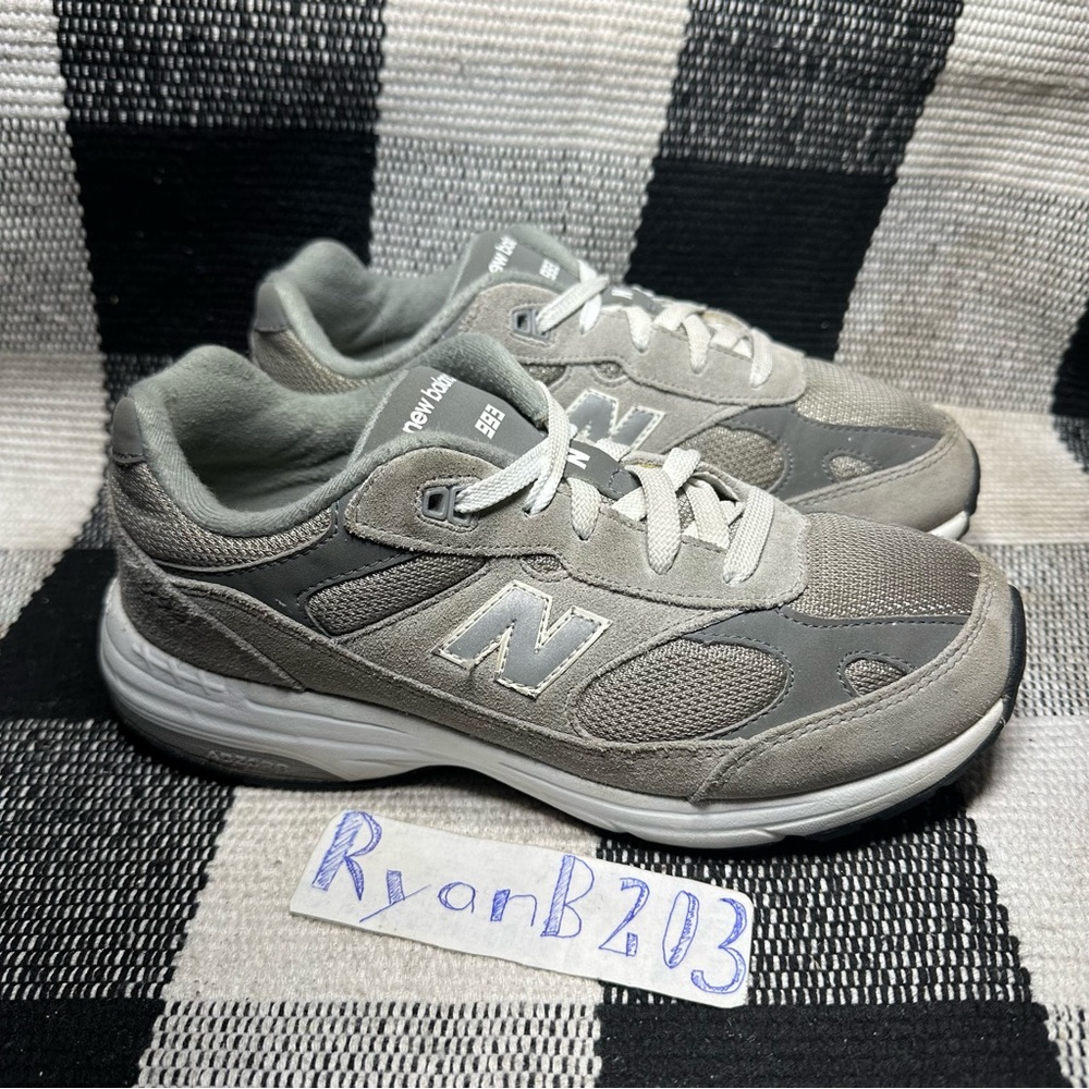 New Balance 993 Gray Suede mens womens clean sz 5.5 mens wide size 7 women 🔥